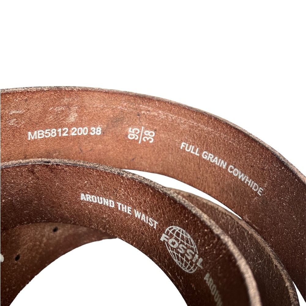 Fossil Tooled Brown Leather Belt with Dark Metal Buckle - Picture 3 of 10